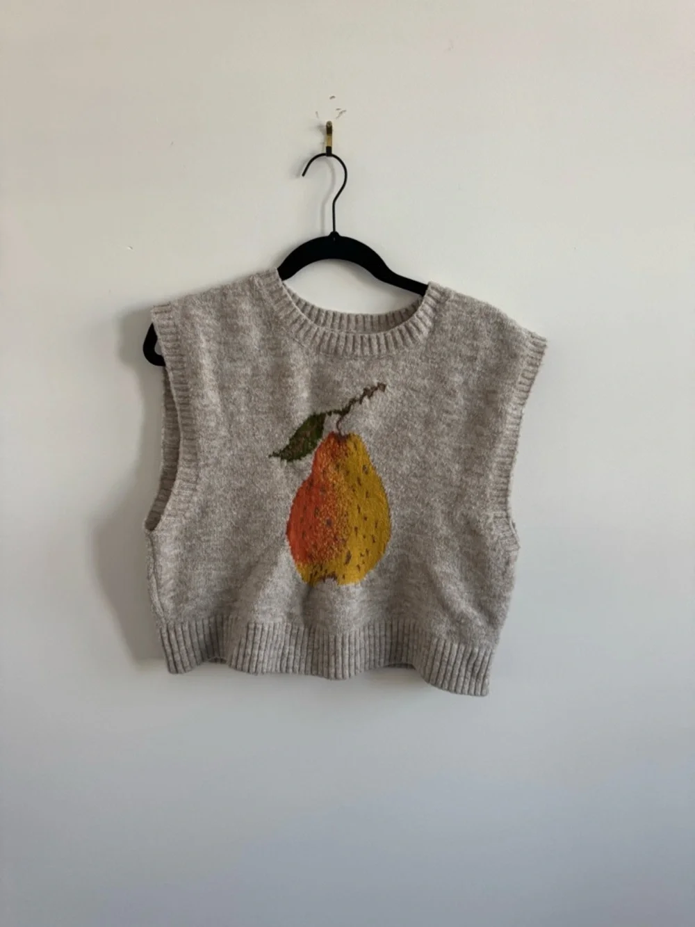 Cider Beige Knit Sweater Vest with Pear Motif - Picture 2 of 6